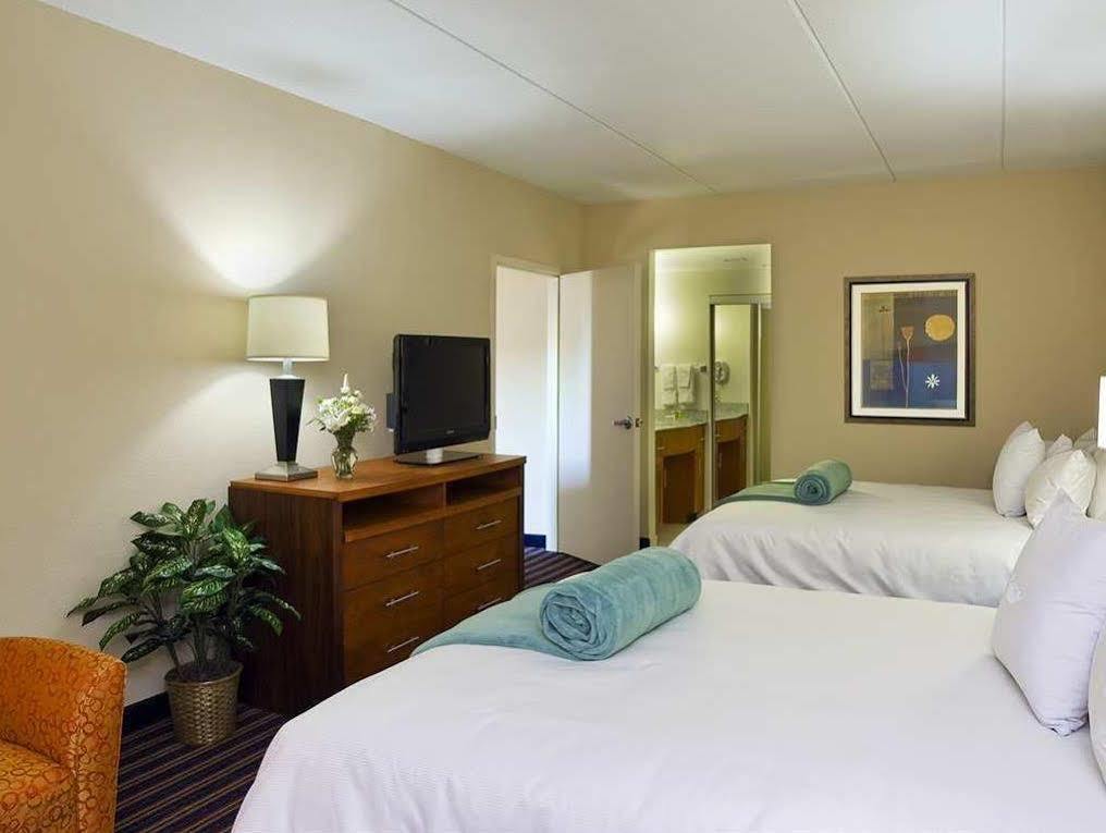 Homewood Suites By Hilton Virginia Beach Exterior photo