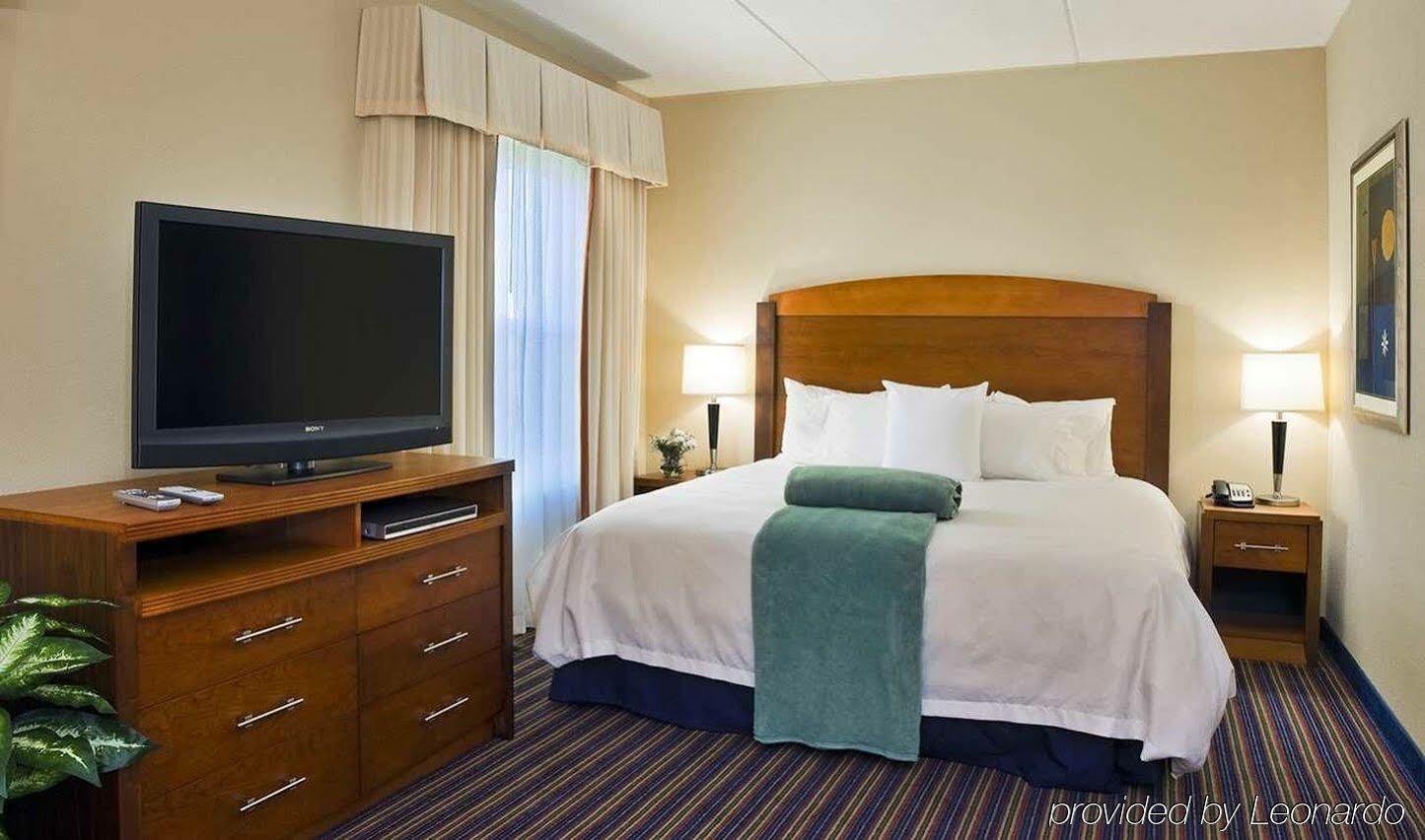 Homewood Suites By Hilton Virginia Beach Exterior photo